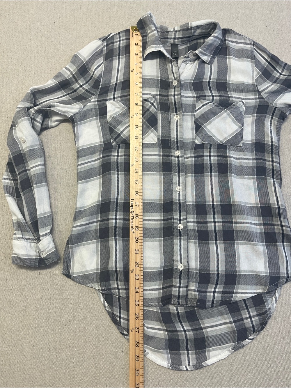 ALYA Womens Small Plaid Button Down Shirt Gray White Rayon Roll Tab Sleeve - Picture 9 of 15